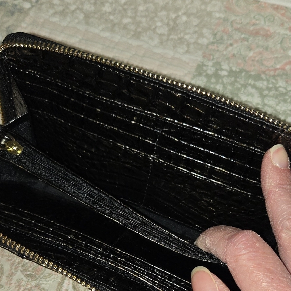 Brahmin Suri Wallet in Onyx Melbourne. NWT. - Picture 11 of 16